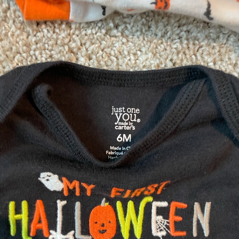 Carters just one you baby Halloween clothing fall pumpkin sleeper size 6m - Picture 3 of 6